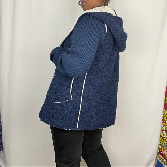 Parka Style Oversized Navy Blue Sweater - Picture 2 of 4